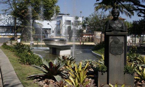 Praça Zé Garoto em São Gonçalo